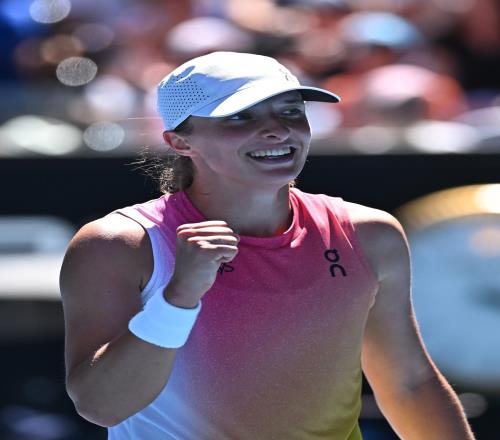 從西班牙到沙特，接連吃蛋，2025，斯瓦泰克吞蛋竟有四次