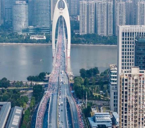 廣州馬拉松又將高溫戰(zhàn)如何避免賽中崩盤