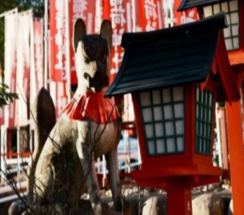 Angel曬旅游照：犬山街邊偶遇用塑料棚搭的拉面&燒肉店