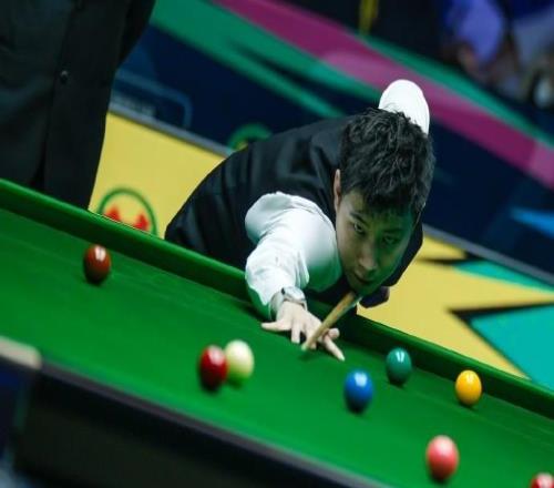 斯諾克國錦賽：趙心童、肖國棟順利晉級，奧沙利文65絕殺