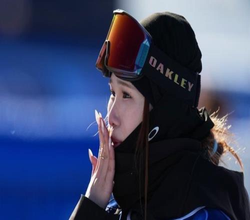 三人晉級冬奧會決賽，中國自由式滑雪坡障歷史性突破有秘訣