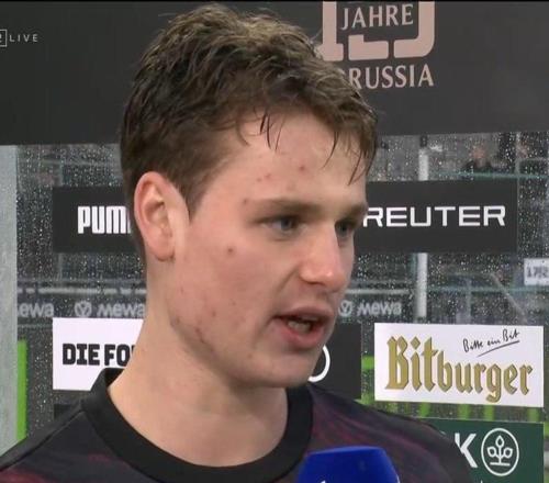 乌比格：怀揣着良好的心情参加德国杯，队友们让我踢的很轻松