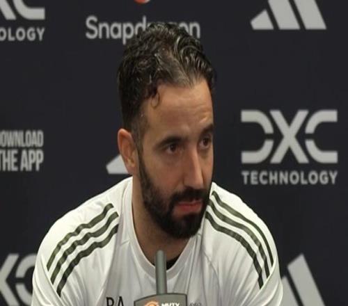 阿莫林：赢球增强了我和队员的互信，现在的战术是要随机应变