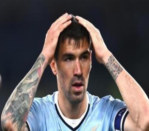 罗体：罗马尼奥利右腿屈肌受伤，或缺席下轮对阵国米的关键战