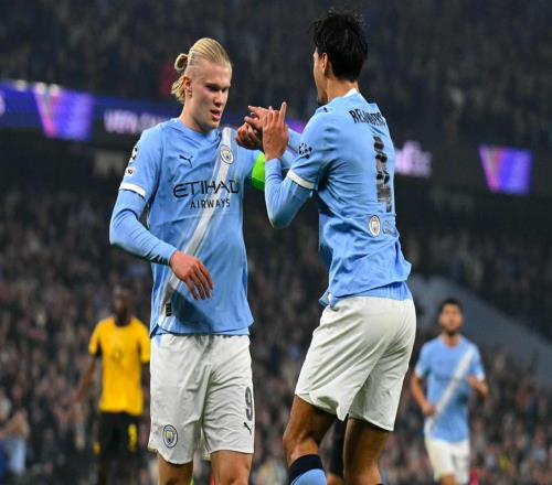 五大联赛豪门对决：12.1亿战舰41完胜神锋破门创造欧冠新纪录