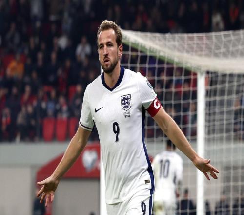 英格兰连续10场正式比赛赢球且零封，追平西班牙纪录