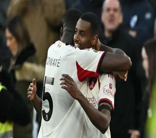 结束联赛客场4连败，利物浦自9月以来首次在英超客场赢球