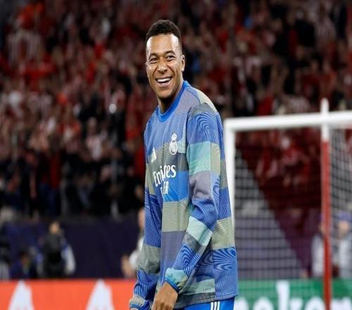 一人成军，姆巴佩本赛季西甲已攻入13球，比赫罗纳全队多一个