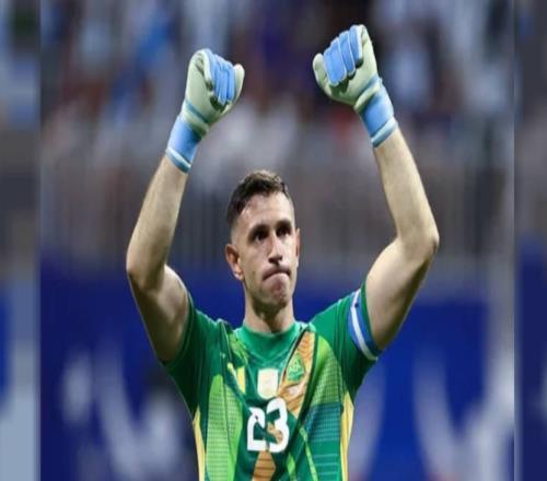 7.8分最高！阿根廷国门炸裂了：7次扑救阻击阿森纳埃梅里创历史