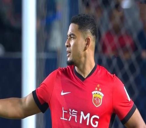 成都战亚冠领头羊，轮到刘殿座首发蒯纪闻若集训海港难摆脱垫底