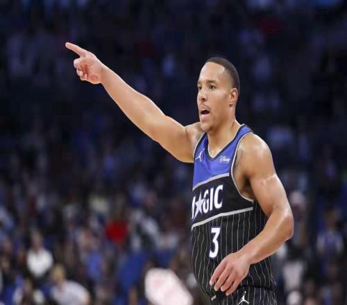 贝恩狂轰37分率队晋级魔术闯入NBA杯四强