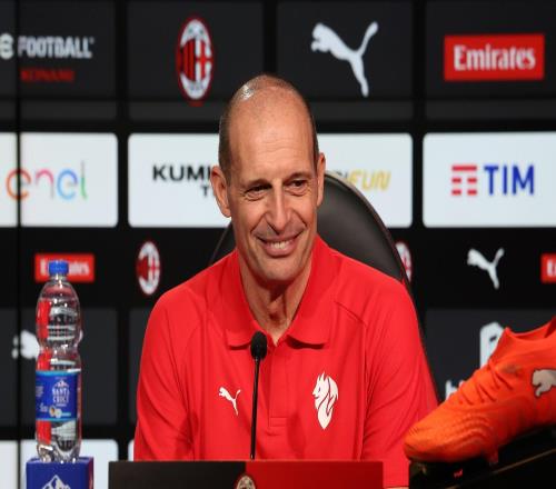 阿莱格里：给圣诞老人的信什么都没写，我对现有球员很满意