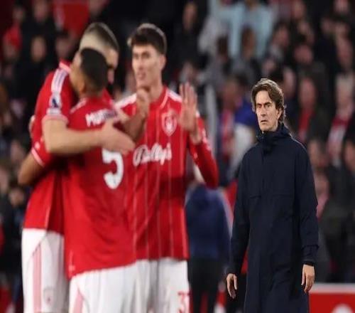 弗兰克：今天全队似乎有点不在状态，落后一球后配合有些脱节