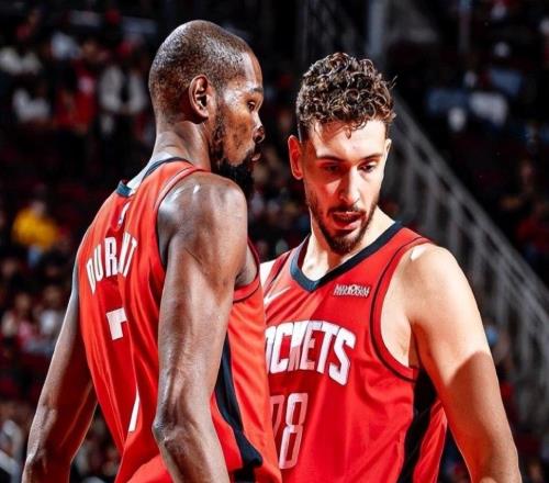 NBA一夜三消息：快船保罗内幕曝光杨瀚森再度下放火箭遭遇错判