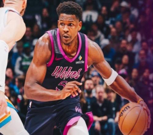 NBA最新排名！卫冕冠军两队大爆冷，湖人被反超，一队也追上火箭