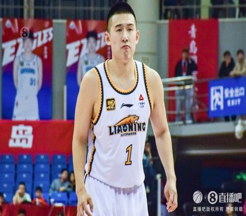辽媒：开局三胜一负何以“星光暗淡”的辽篮仍显辉煌_CBA直播