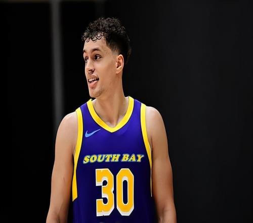 进攻端太不稳定了，湖人双向合同新秀这样的表现还是略差了一些