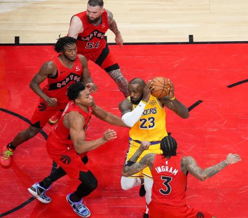 乔丹前队友：我太佩服詹姆斯了！全联盟都应该学詹姆斯！