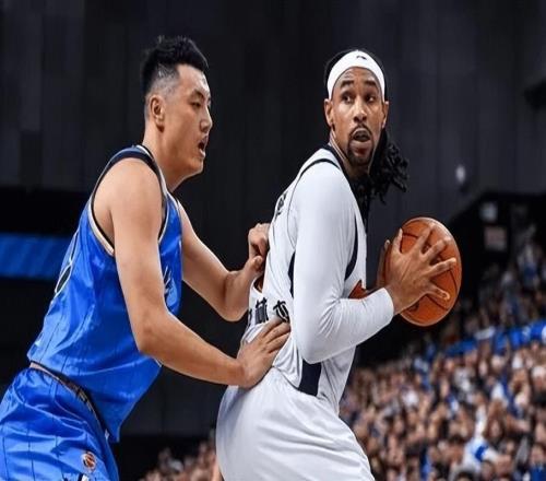 输北京发布会！杜锋再指年轻，徐杰医院拍片，高度评价曾凡博！