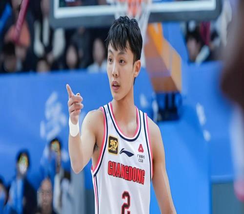 CBA硬汉！徐杰受伤之后，安慰球迷：下场比赛，我还能打