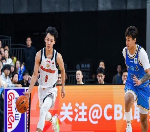 CBA最新排名：广厦领跑京粤，辽宁掉出前八，上赛季黑马仅排十二