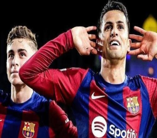 世体：坎塞洛将在周一接受巴萨体检，周二亮相