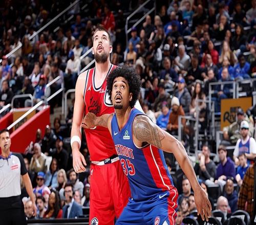 抓住机会打出了生涯最强之战，活塞内线新星能否继续得到信任