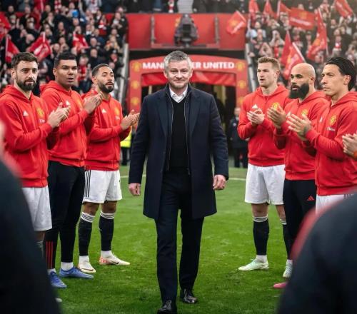 索尔斯克亚或回归再次救火，曼联又在后退的路上