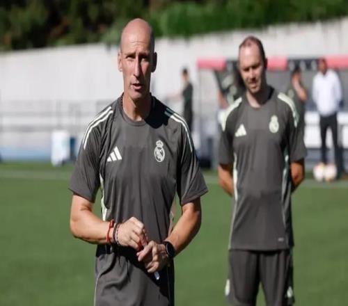 马卡：皇马C队教练桑切斯即将下课，公告可能于本周二发布