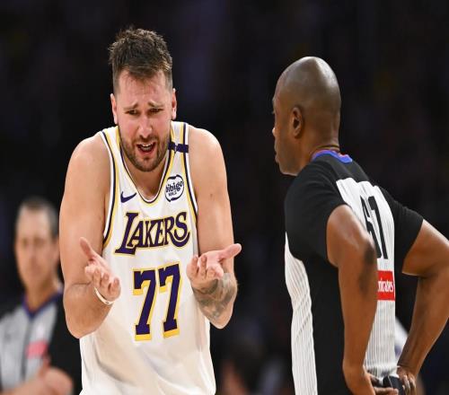 杰弗森：我从不会说湖人哨子不利东契奇罚球最多却还在抱怨