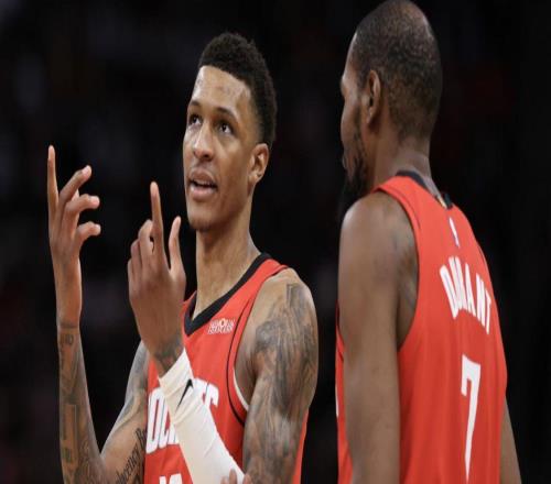 火箭战胜鹈鹕小贾打破心魔强势复苏乌度卡从五大到五锋针锋相对