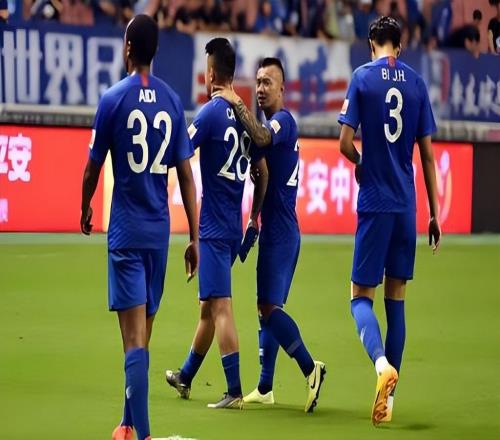 申花引进的两位外援前锋！何时才能在热身赛打破球荒，引发热议