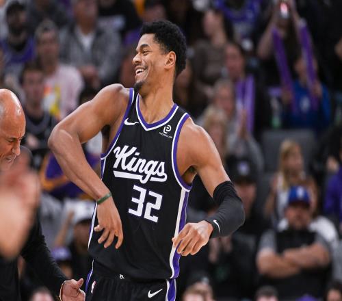 考德威尔的成长之路：我大五才拿到场均5+5竟无人看好进NBA_NBA直播