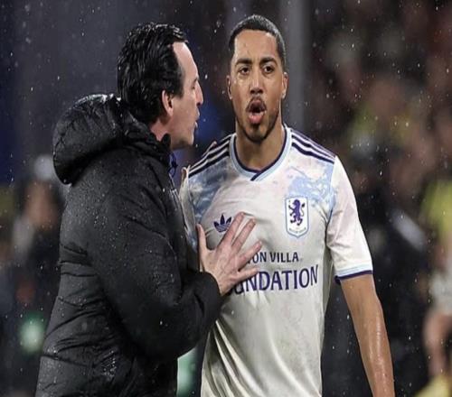 这是怎么了埃梅里推搡了被换下的蒂勒曼斯并对他怒吼