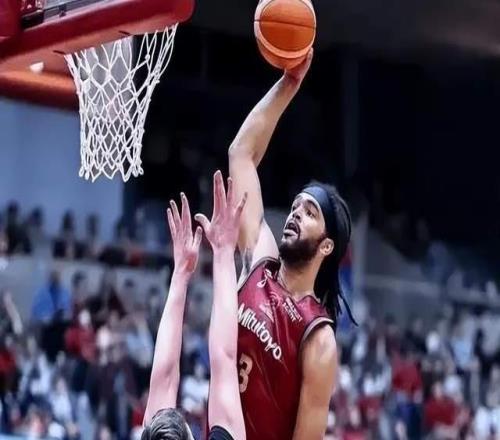 被放鸽子山东男篮回济南首秀，说好的新援不见影，邱彪透露详情