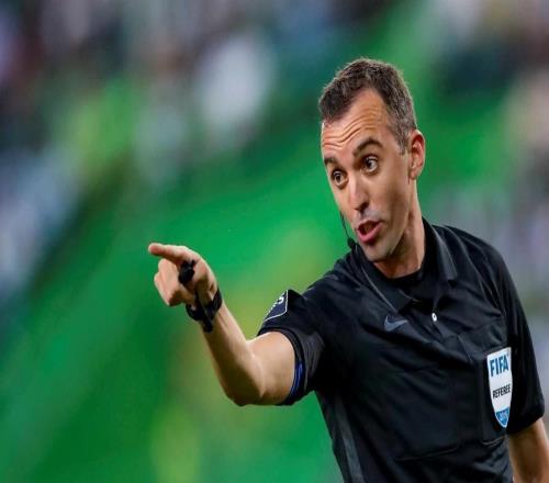 官方：葡萄牙裁判若昂皮涅罗将执法欧冠埃因霍温vs拜仁