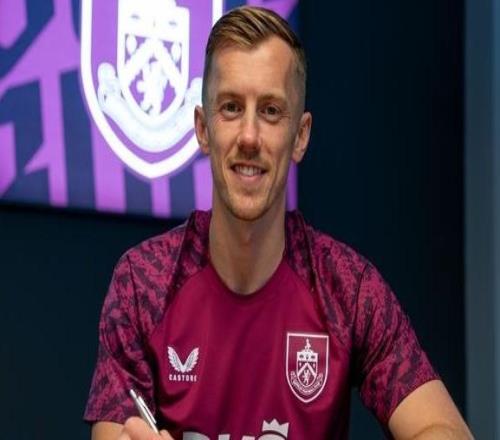 官方：伯恩利租借签下西汉姆中场沃德普劳斯