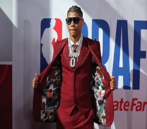 敢揍多尔特，此子必成大器？