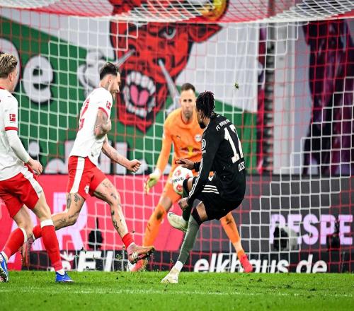 拜仁连续5个赛季未闯入德国杯四强，而莱比锡同期4次进四强