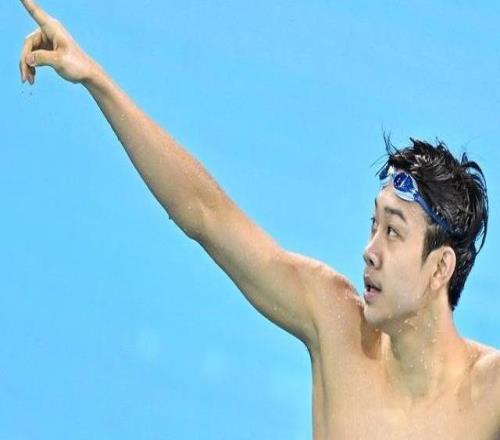 专访“飞鱼”潘展乐：新周期走出低谷找回自己