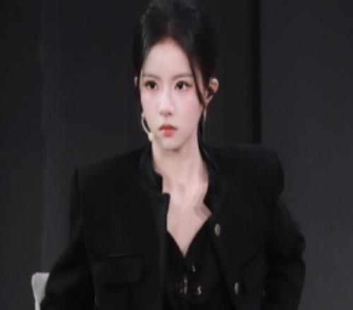 和平精英主持小游晒照：复活赛DAY.1超凶版