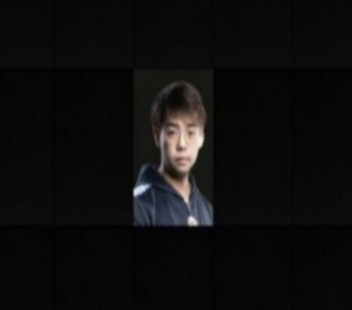 网友问Grok马斯克AI历史上最强的Dota2选手Grok答：Maybe