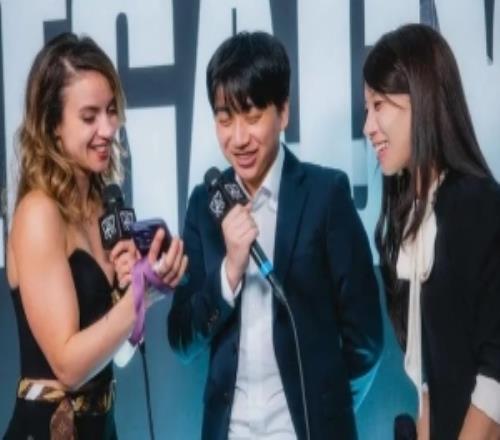 Score：教练组先整理好BP框架再全员共同打磨，选手的上限非常高