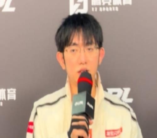 Flandre谈出道11周年：特别的感受也没有吧我们最近训练比较充实