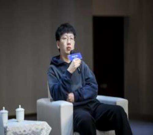 AL爱笑：我觉得打LPL的选手都是天才我带的最惨的选手是369