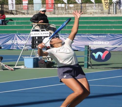 张帅速胜进四强，基本锁定澳网正赛席位，排名重返百大收获一记录